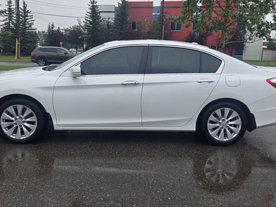 2015 Honda Accord in Calgary, Alberta