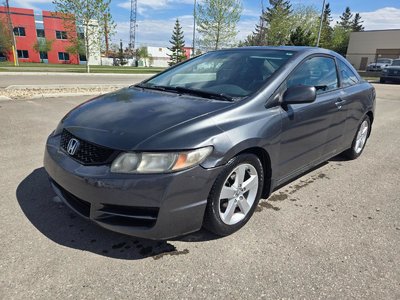 Honda Civic  2010 à Calgary, Alberta