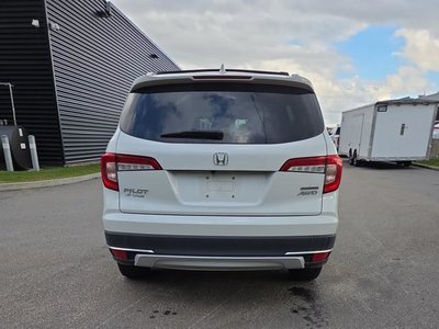 2022 Honda Pilot in Calgary, Alberta