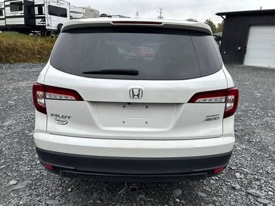 2022 Honda Pilot in Calgary, Alberta