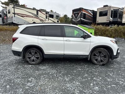 2022 Honda Pilot in Calgary, Alberta