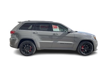 2021 Jeep Grand Cherokee 4X4 in Calgary, Alberta