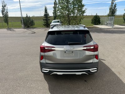 2023 Kia Seltos in Calgary, Alberta