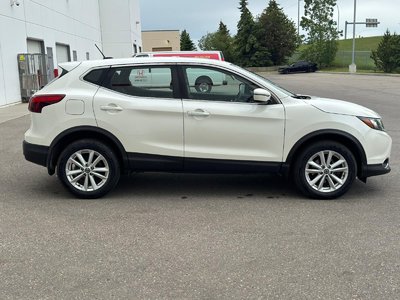 2019 Nissan Qashqai in Calgary, Alberta