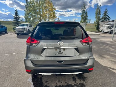 Nissan Rogue  2017 à Calgary, Alberta
