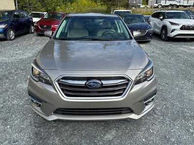 Subaru Legacy  2018 à Calgary, Alberta