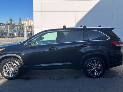 2019 Toyota Highlander in Calgary, Alberta