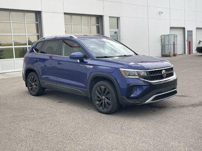 Volkswagen Taos  2023 à Calgary, Alberta