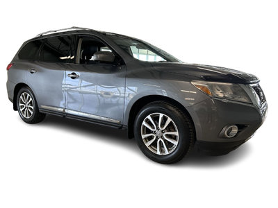 2015 Nissan Pathfinder in Dorval, Quebec