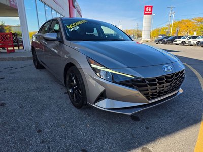 Hyundai Elantra Preferred 2023 2023 *MAG, USB, TAPIS HIVER*