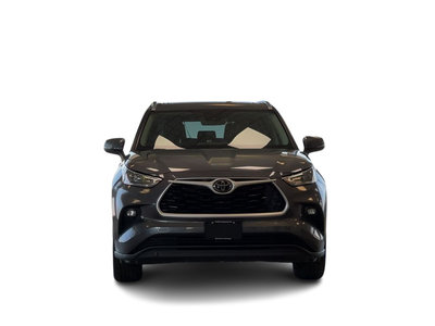 2020 Toyota Highlander in Regina, Saskatchewan