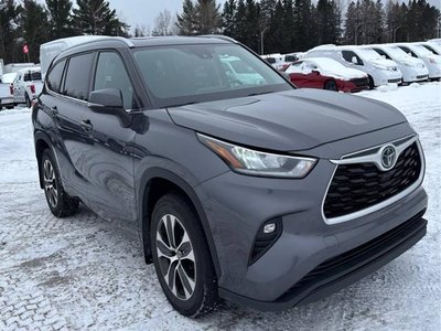 2022 Toyota Highlander in Regina, Saskatchewan