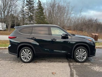 2023 Toyota Highlander in Regina, Saskatchewan