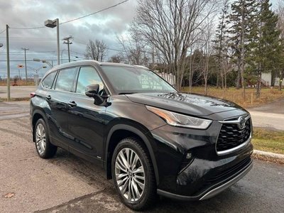 2023 Toyota Highlander in Regina, Saskatchewan