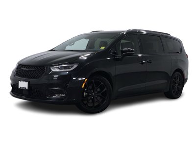 2024 Chrysler Pacifica in Vancouver, British Columbia
