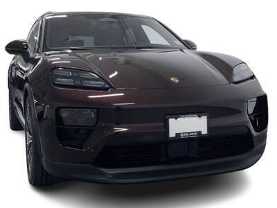 2025 Porsche Macan in Vancouver, British Columbia