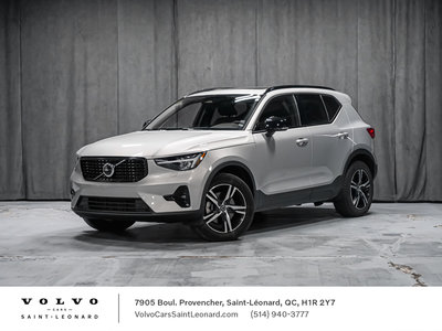 Volvo XC40  2023