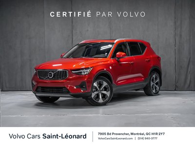 Volvo XC40  2024