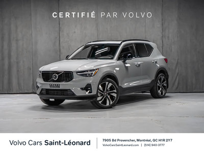 Volvo XC40  2025