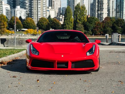 2017 Ferrari 488 GTB — photo 2