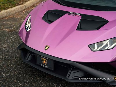 2022 Lamborghini Huracàn in Vancouver, British Columbia