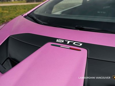 2022 Lamborghini Huracàn in Vancouver, British Columbia