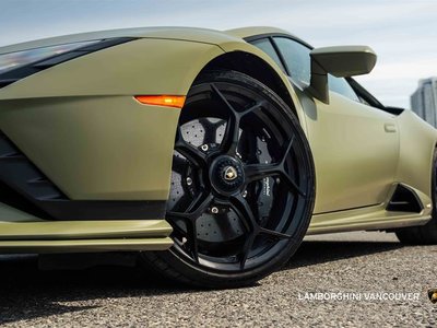 2023 Lamborghini Huracàn in Vancouver, British Columbia