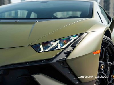 2023 Lamborghini Huracàn in Vancouver, British Columbia