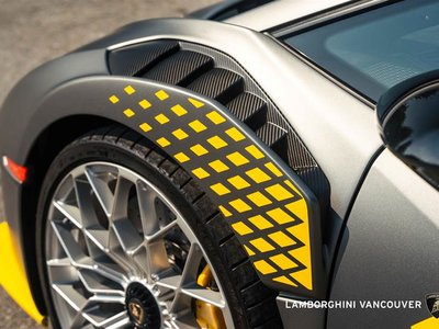2023 Lamborghini Huracan in Vancouver, British Columbia