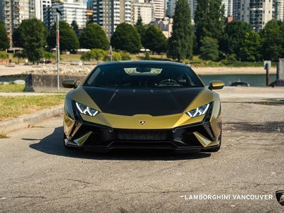 2023 Lamborghini Huracan in Vancouver, British Columbia