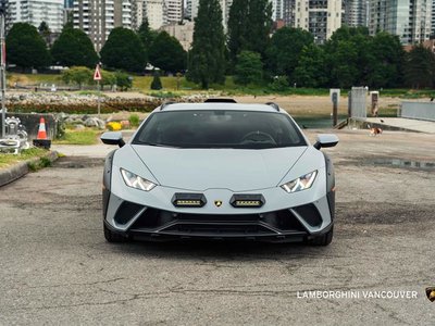 2024 Lamborghini Huracàn in Vancouver, British Columbia