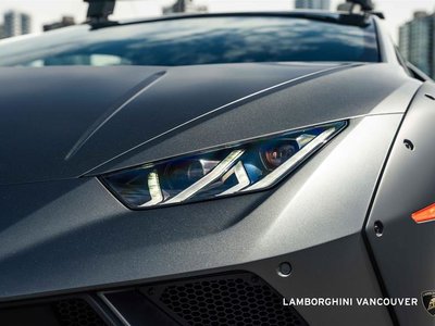 Lamborghini Huracàn  2024 à Vancouver, Colombie-Britannique
