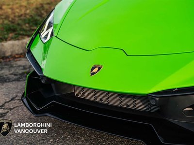 2024 Lamborghini Huracan in Vancouver, British Columbia