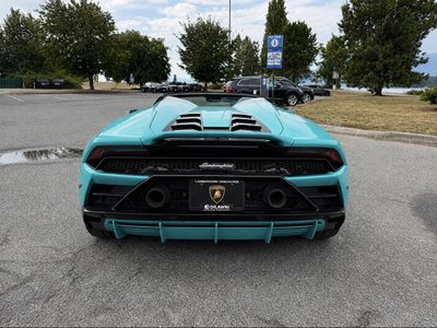 Lamborghini Huracan  2024 à Vancouver, Colombie-Britannique