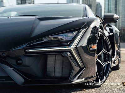 2024 Lamborghini Revuelto in Vancouver, British Columbia