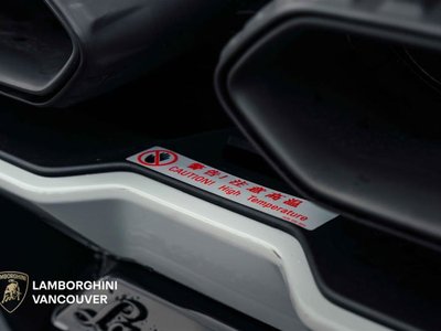 Lamborghini Revuelto  2024 à Vancouver, Colombie-Britannique