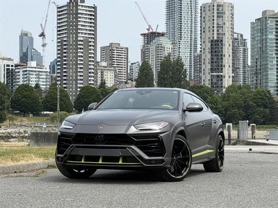 Lamborghini Urus  2022 à Vancouver, Colombie-Britannique