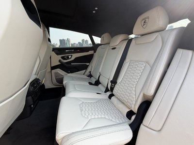 Lamborghini Urus  2022 à Vancouver, Colombie-Britannique
