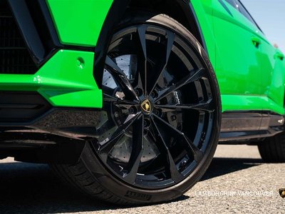 2023 Lamborghini Urus in Vancouver, British Columbia
