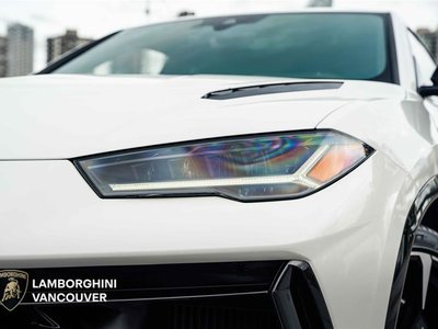 2023 Lamborghini Urus in Vancouver, British Columbia