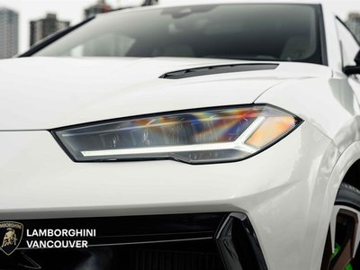 Lamborghini Urus  2023 à Vancouver, Colombie-Britannique