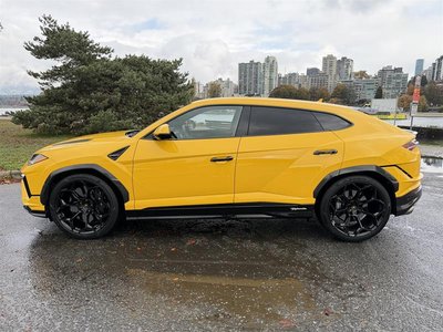 2023 Lamborghini Urus in Vancouver, British Columbia