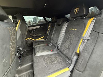 2023 Lamborghini Urus in Vancouver, British Columbia