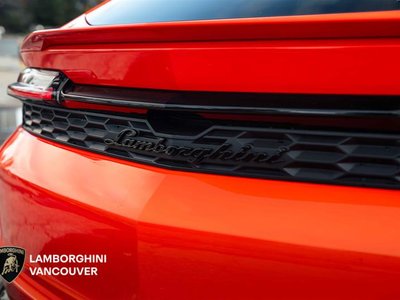 Lamborghini Urus  2025 à Vancouver, Colombie-Britannique