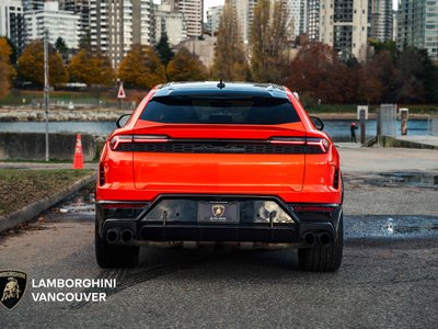 Lamborghini Urus  2025 à Vancouver, Colombie-Britannique