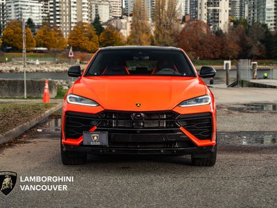 2025 Lamborghini Urus in Vancouver, British Columbia