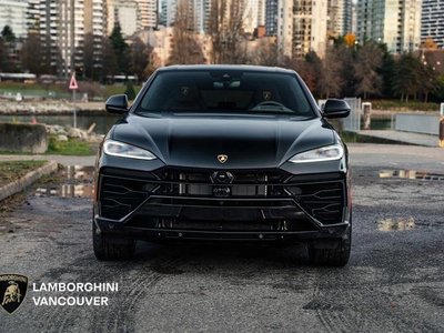 Lamborghini Urus  2025 à Vancouver, Colombie-Britannique