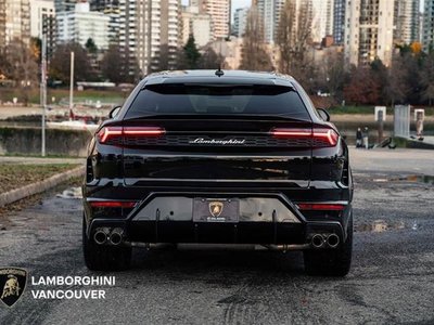 2025 Lamborghini Urus in Vancouver, British Columbia