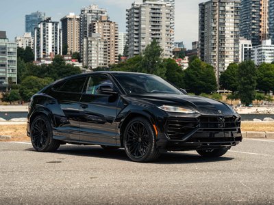 2026 Lamborghini Urus in Vancouver, British Columbia