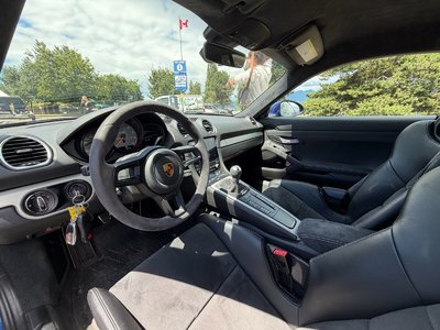 2020 Porsche 718 Cayman in Vancouver, British Columbia